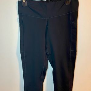 Champion black Capri athletic pants Large